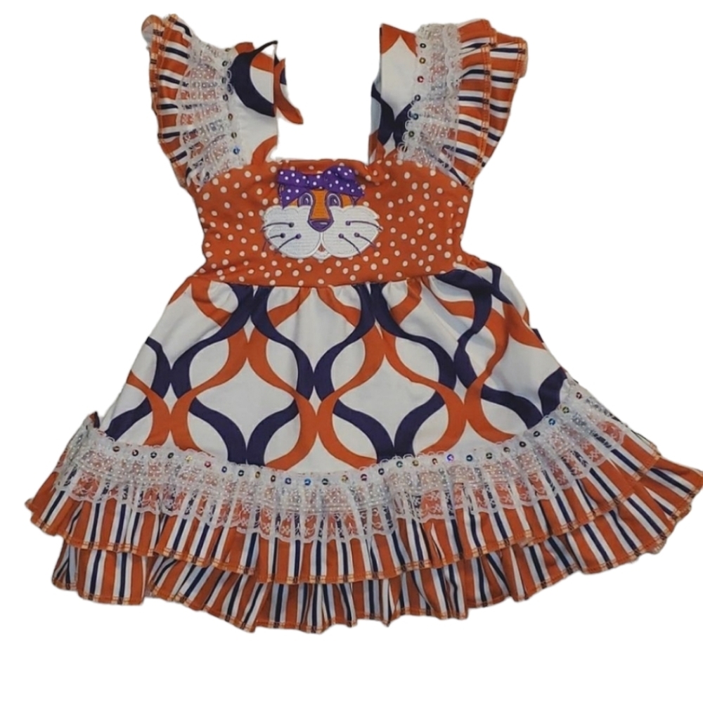 ⭐NWT Abbi Lane Tiger 🐅 Dress With Sequins